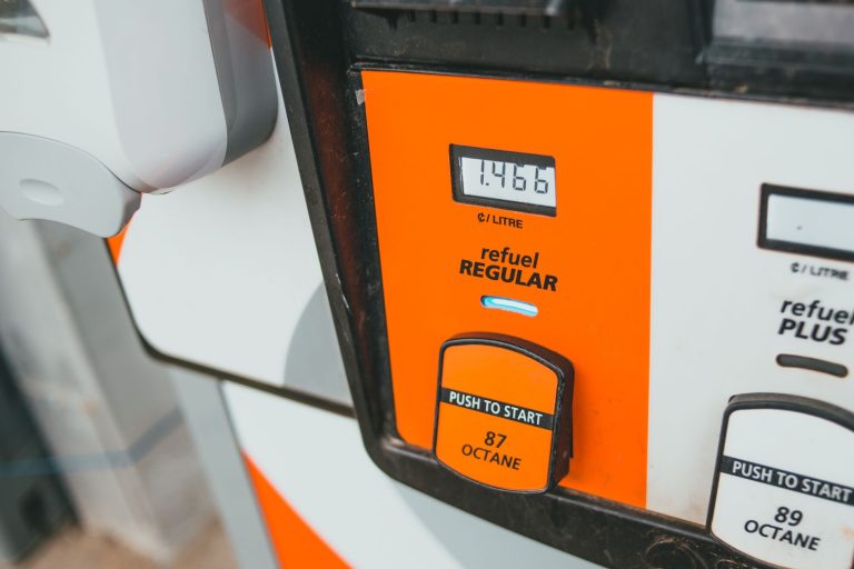 How Regular Electrical Service Helps Prevent Costly Repairs and Downtime